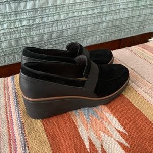 Clark’s Black Wedge Loafers